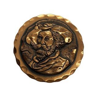 Unique Vintage Embossed Hammered Metal P.P. Rubens Portrait Circle Brooch / Pin